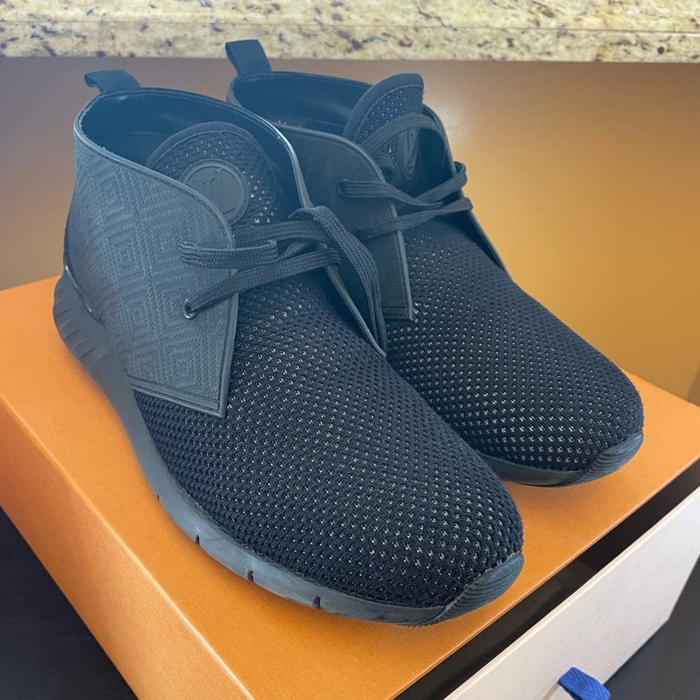 Louise Vuitton Tennis shoes